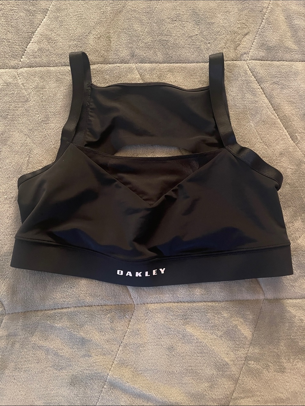 Oakley Black Supportive Athletic Sports Bra with Wide Straps